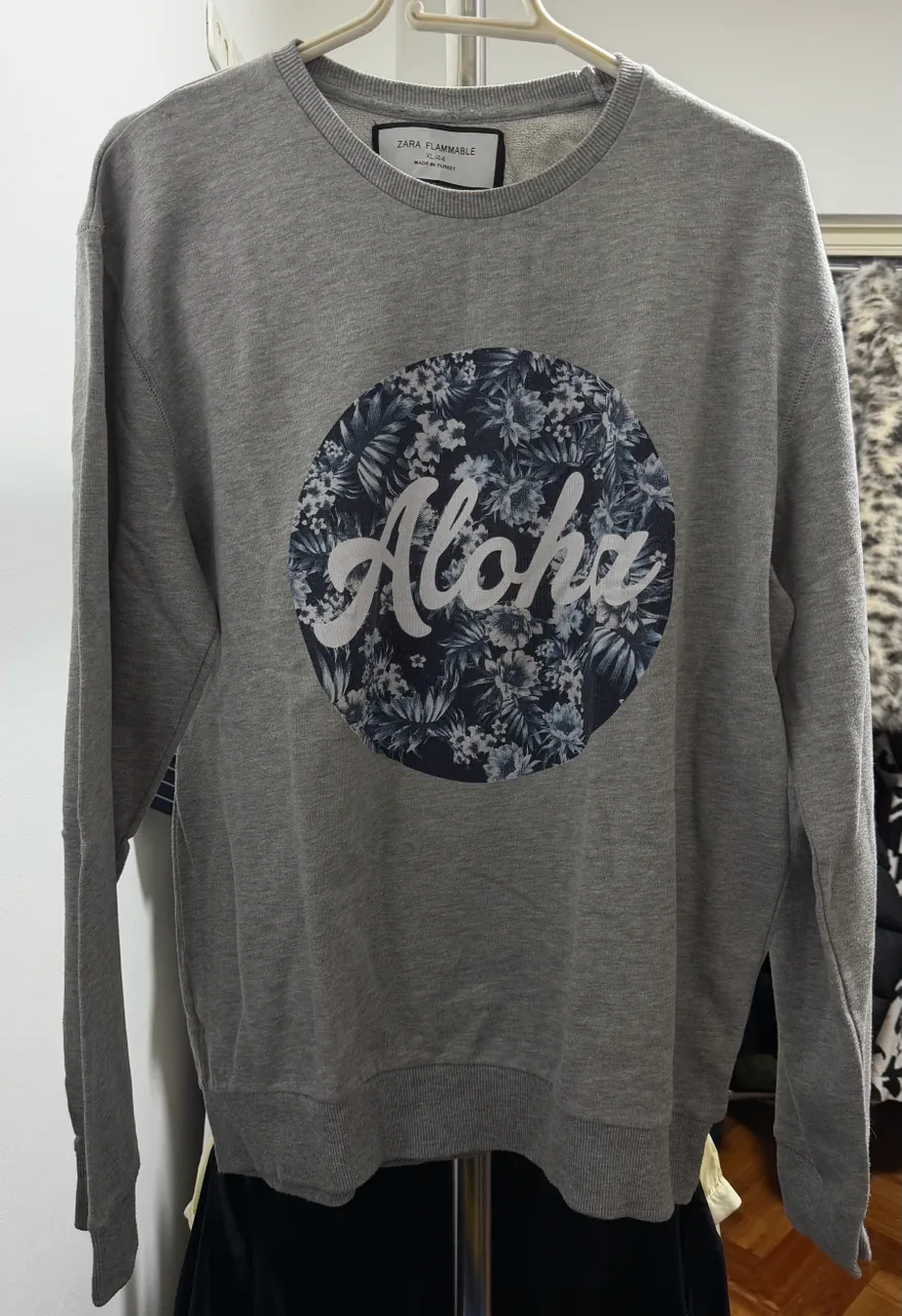 Buzo Zara · Talle XL