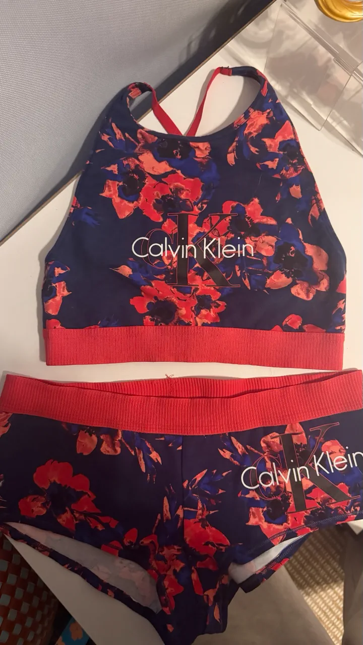 Conjunto Calvin Klein - imagen 1
