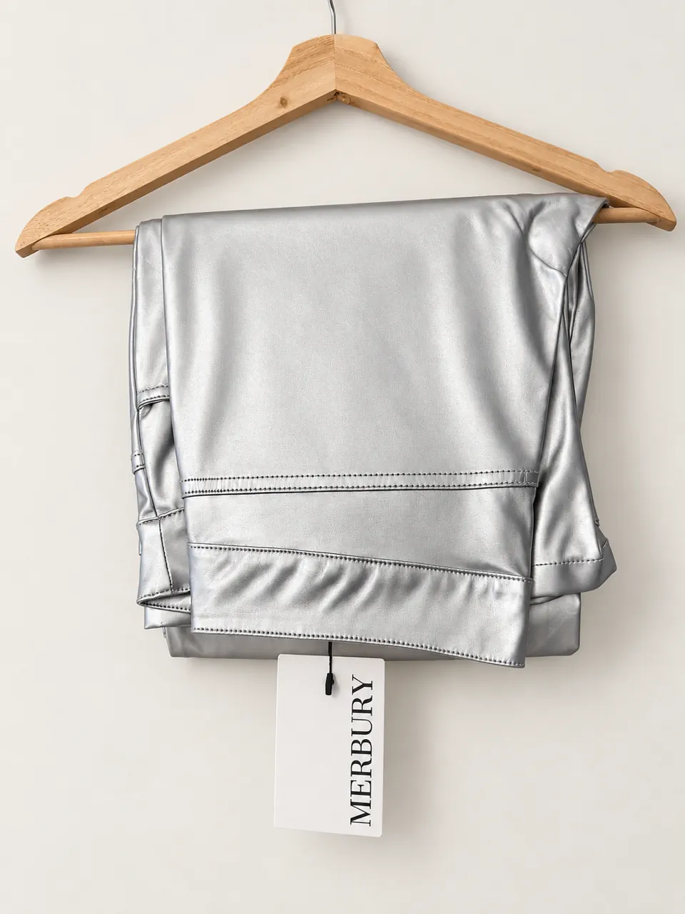 Merbury · Talle L