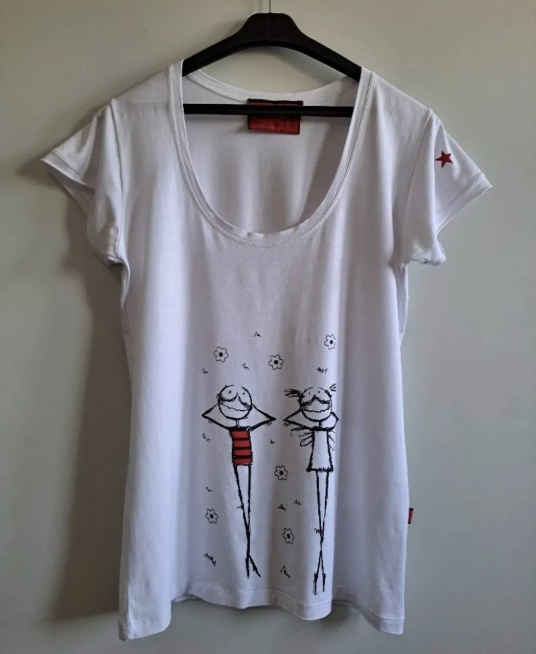 Remera Piedra papel o pollera - imagen 1