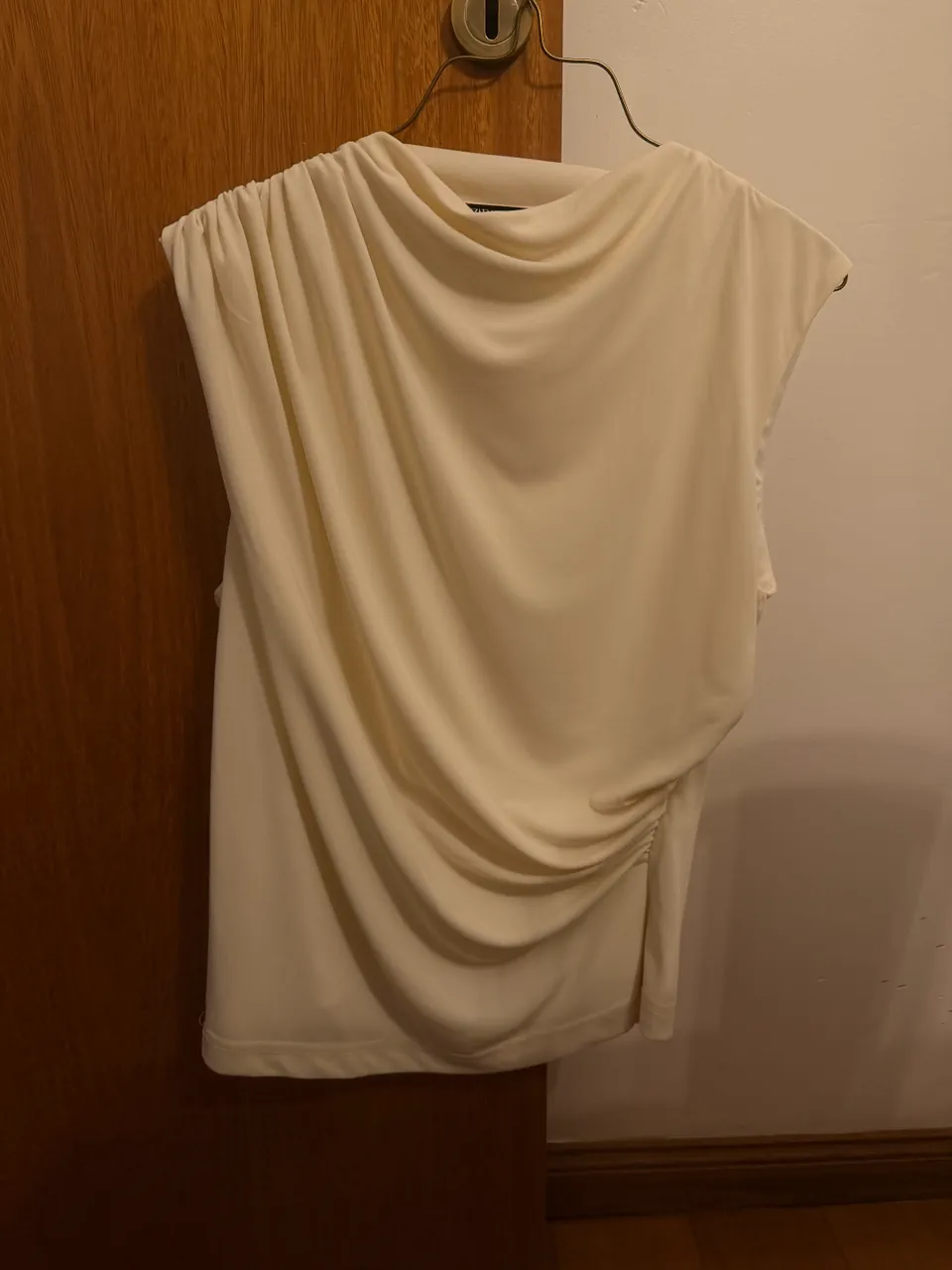 Zara · Talle L