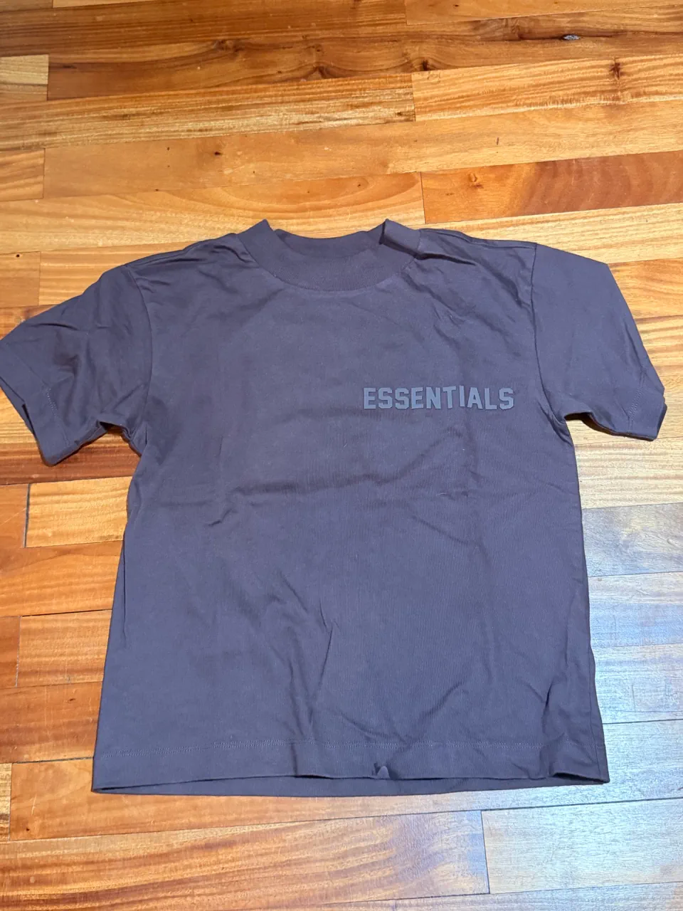 Remera Essentials - imagen 1