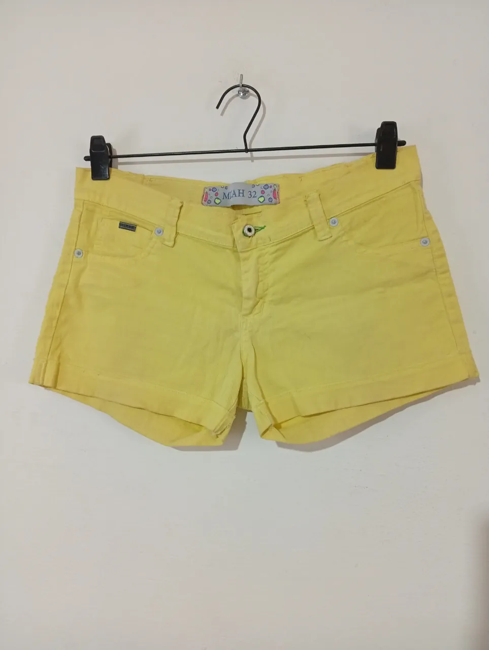 Short Mikah · Talle M