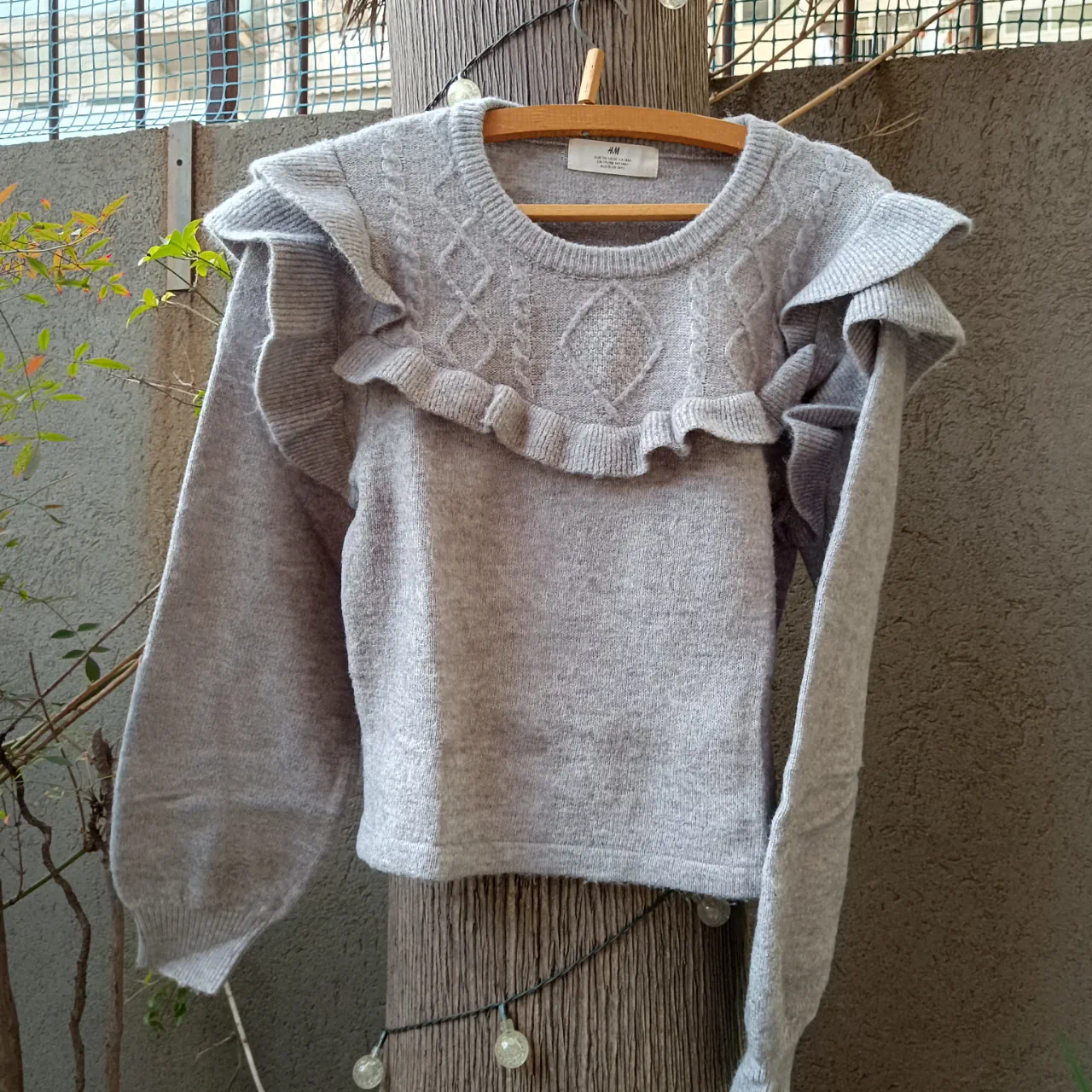 Sweater de cuello redondo H&M - imagen 1