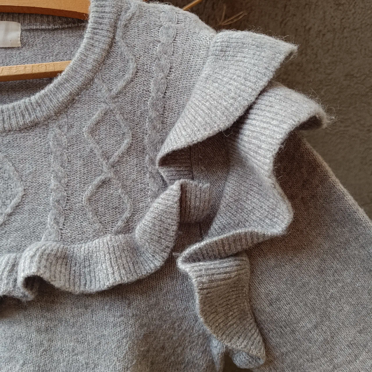 Sweater de cuello redondo H&M - imagen 3