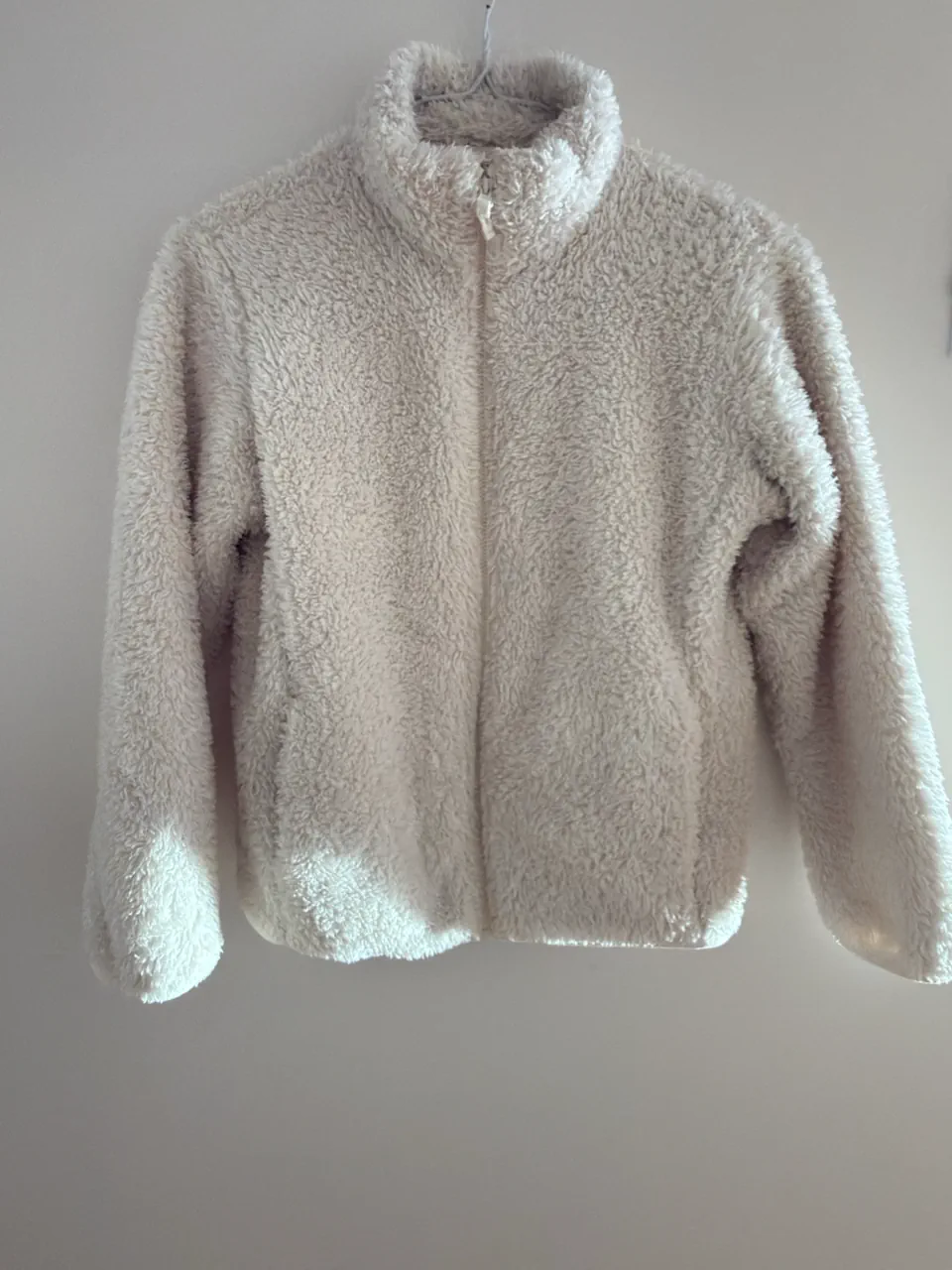 Campera de polar Uniqlo · Talle 10 años / 140 cm