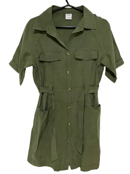 Vestido corto Zara · Talle 13 años / 158 cm