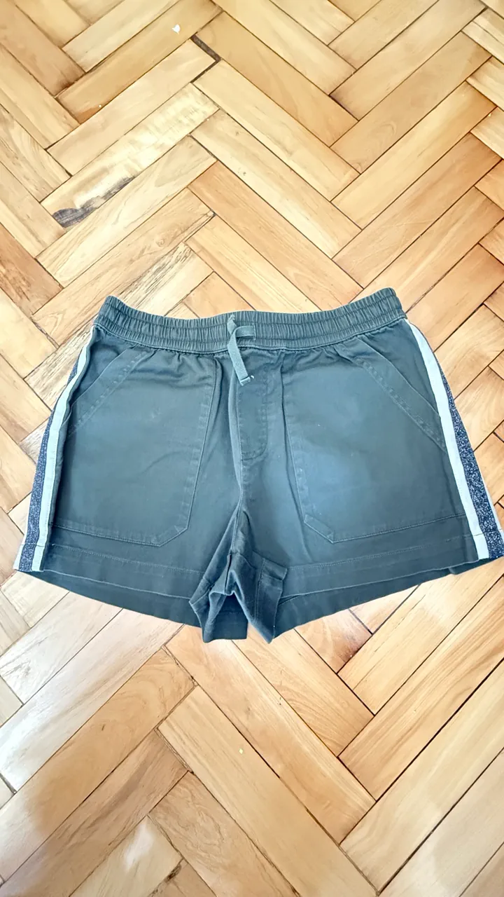 Short Awada - imagen 1