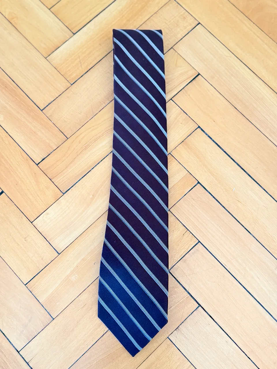 Corbata DKNY