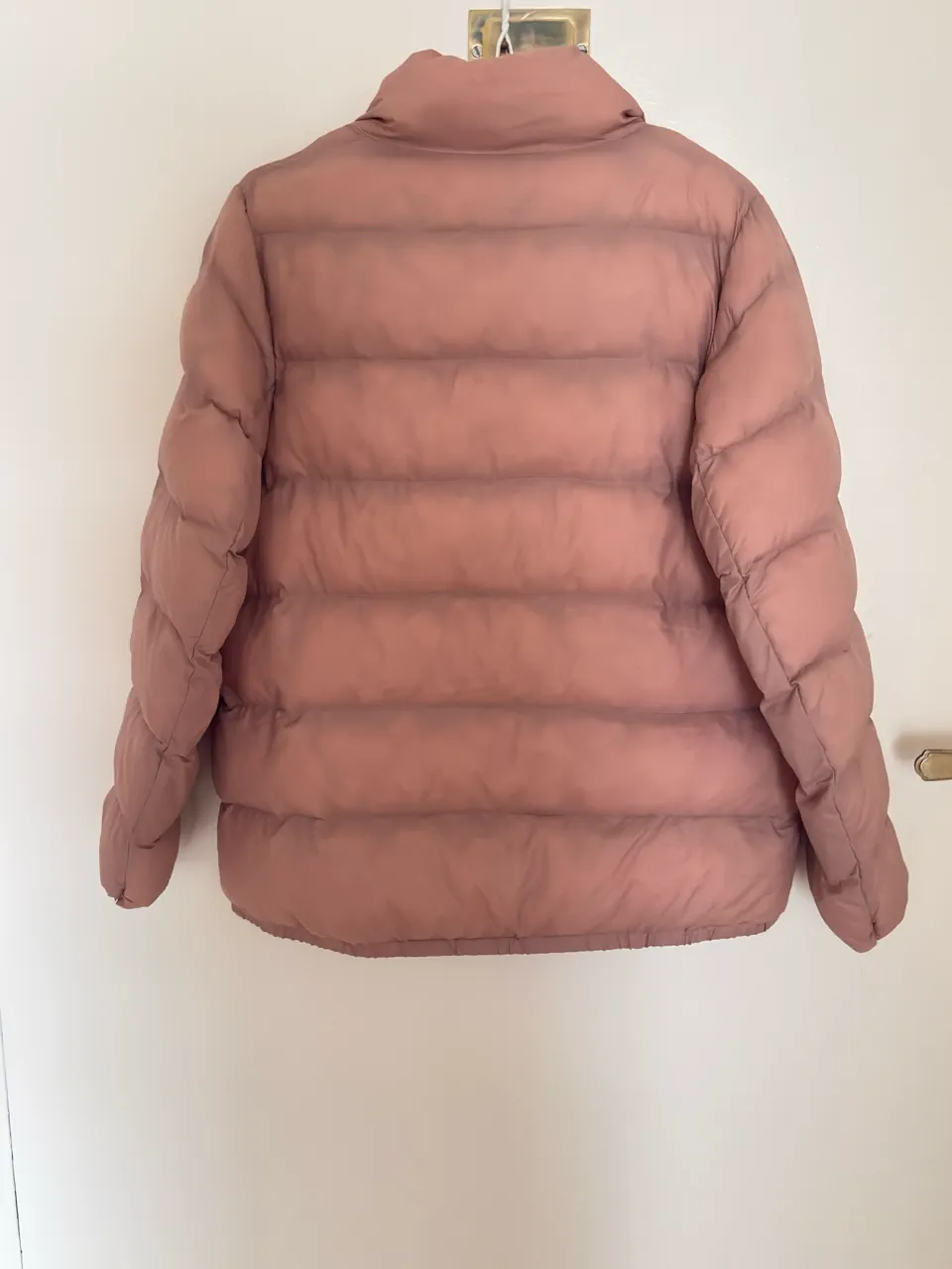 Campera de plumas Uniqlo - imagen 3