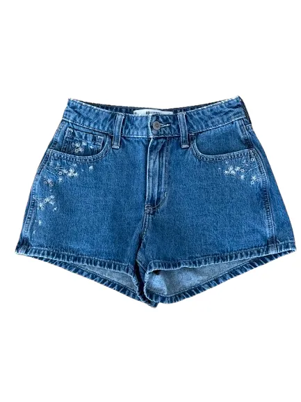 Short Hollister · Talle US 24