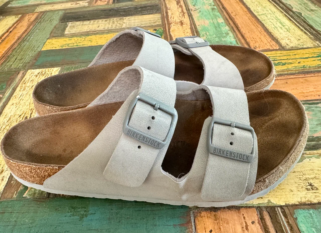 Birkenstock · Talle AR 44