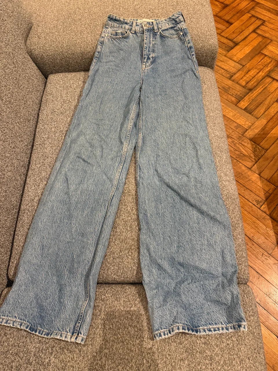 Jean Zara - imagen 1