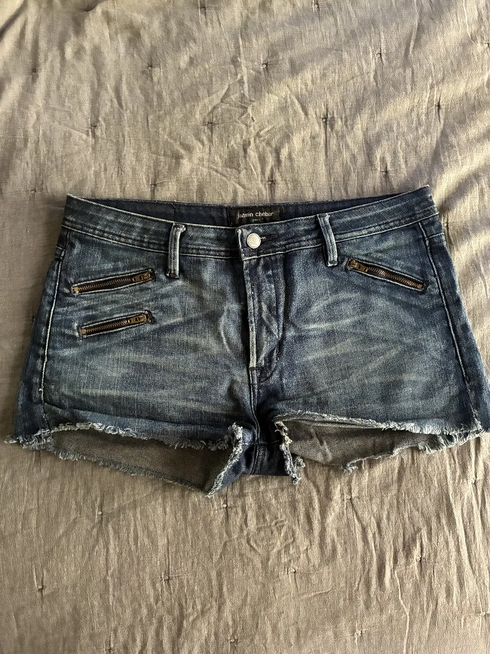 Short Jazmín Chebar - imagen 1