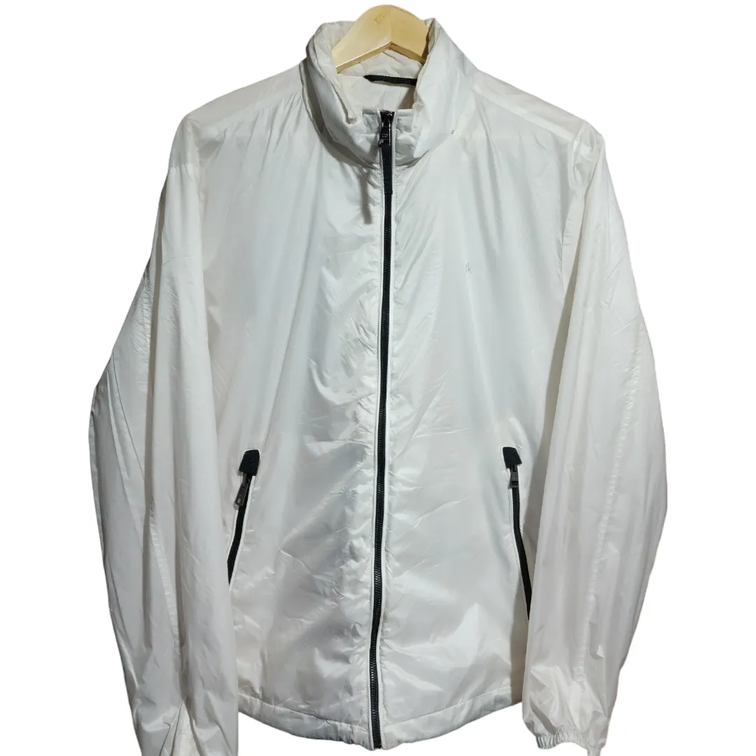 Campera Calvin Klein · Talle L