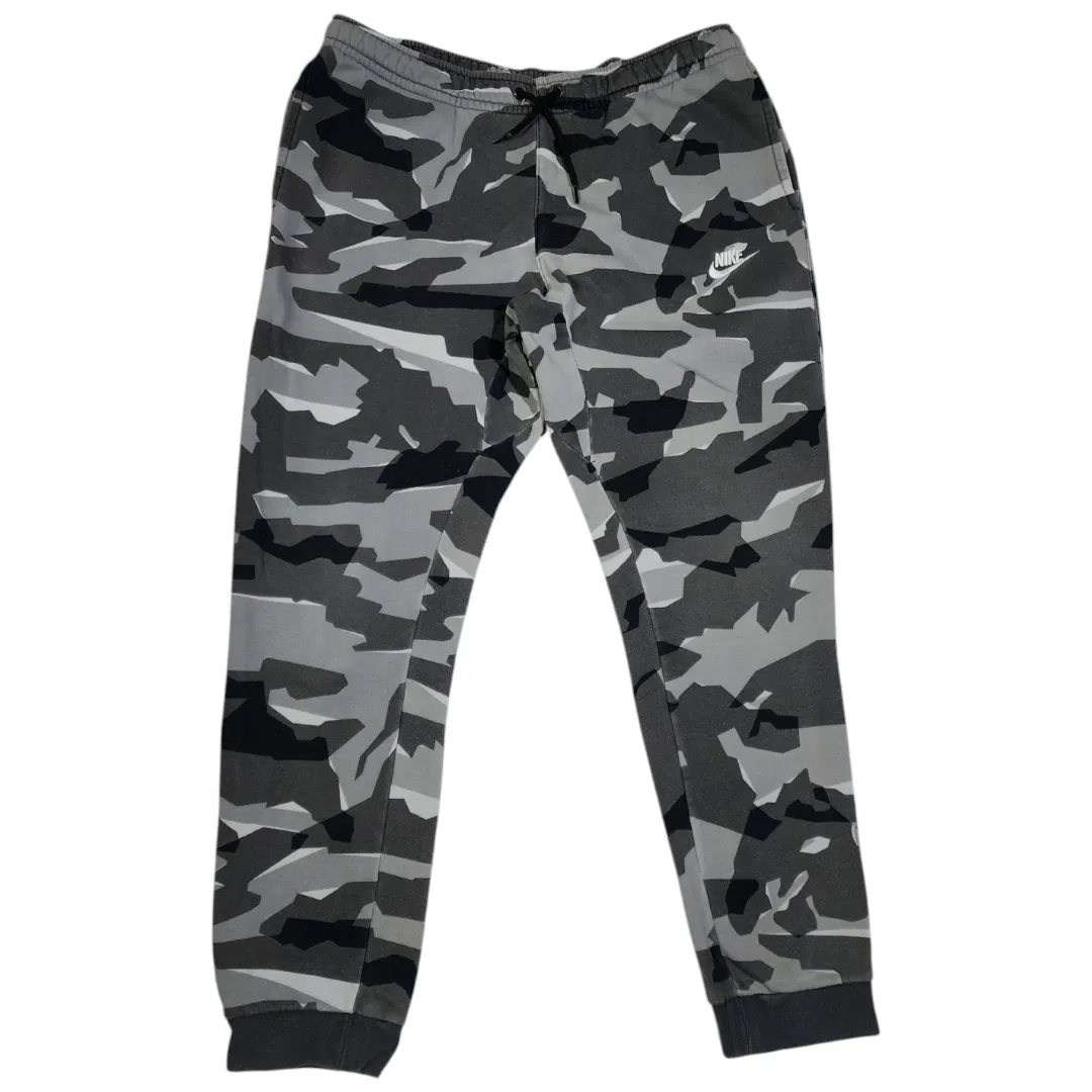 Pantalón Nike · Talle L