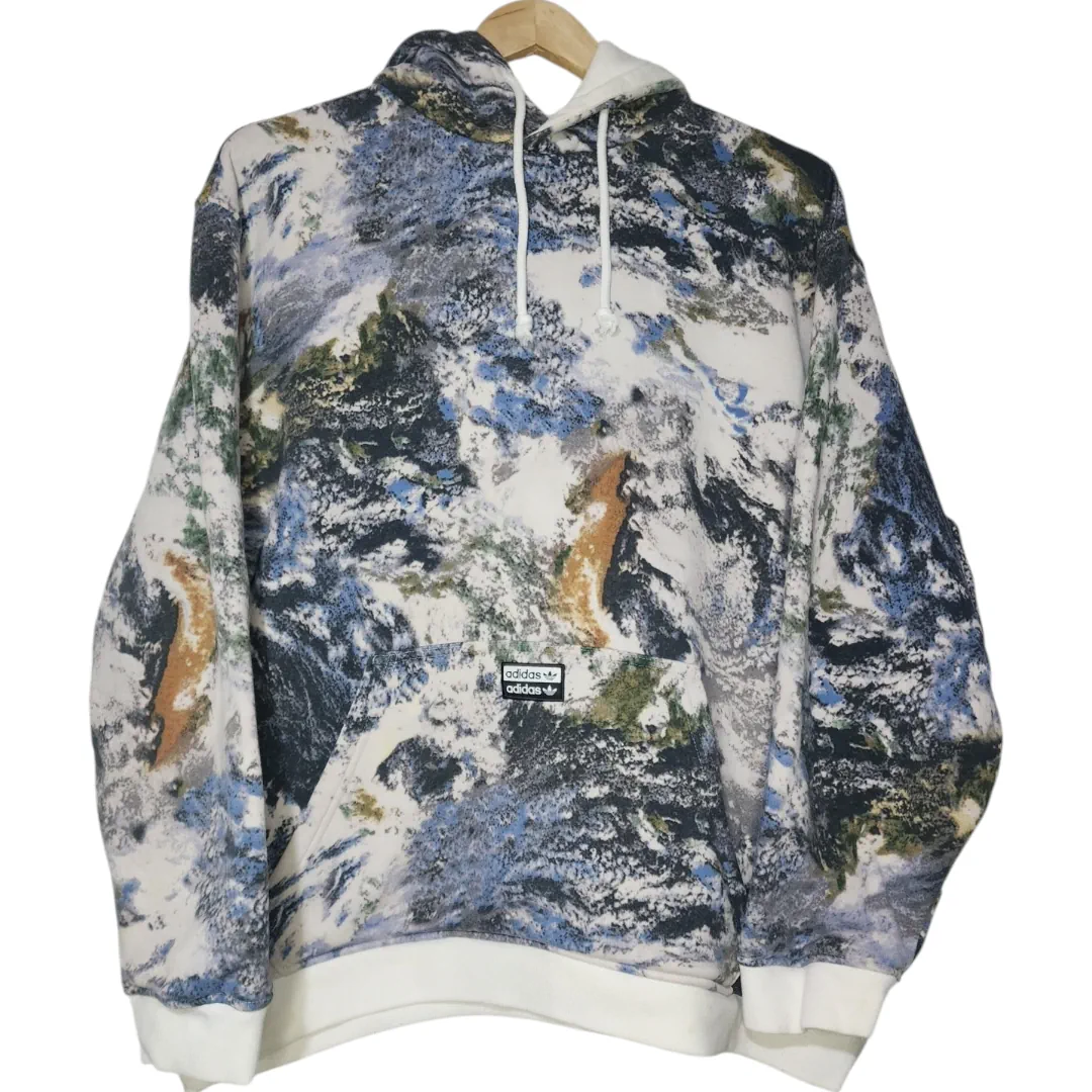 Buzo adidas · Talle L