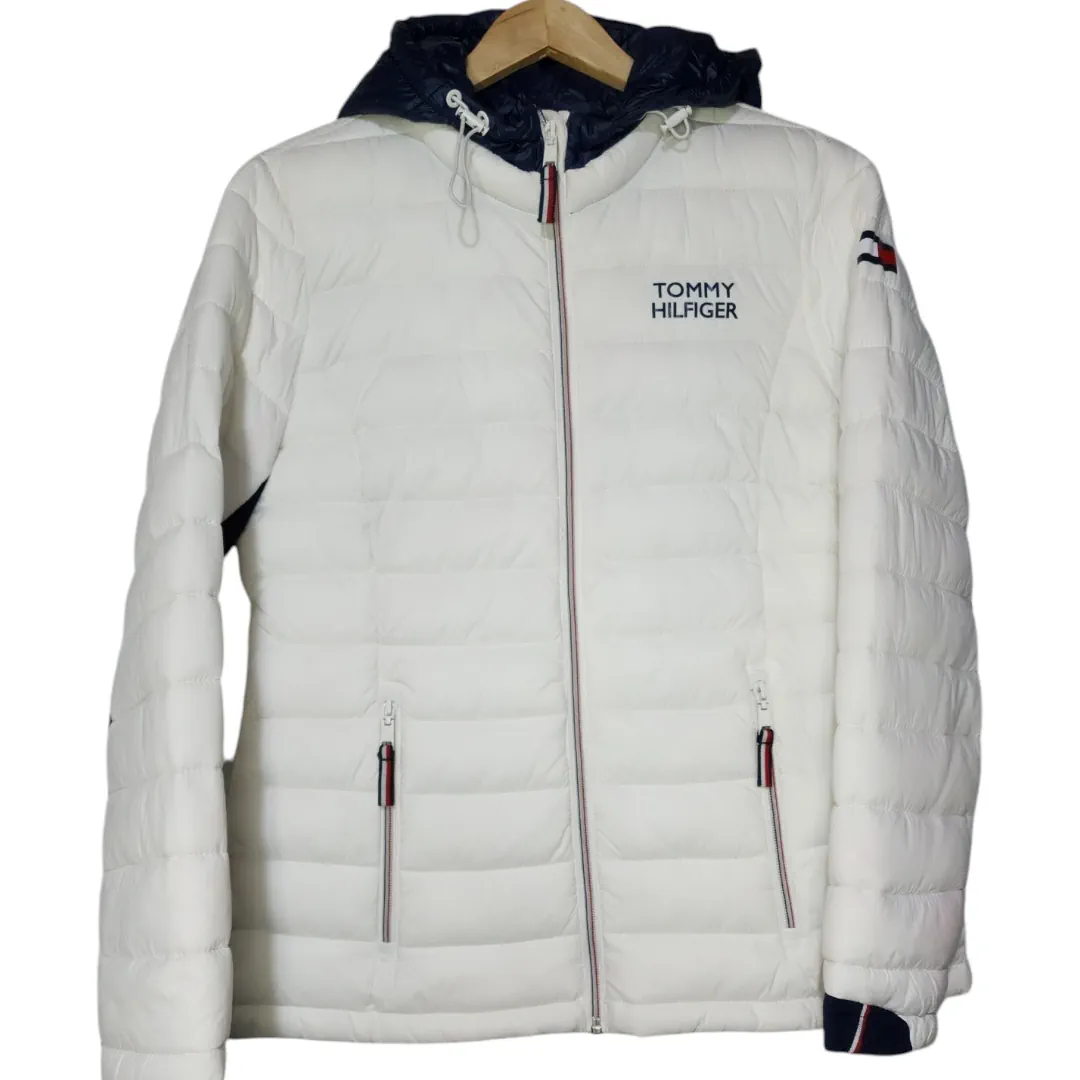 Campera Tommy Hilfiger · Talle M
