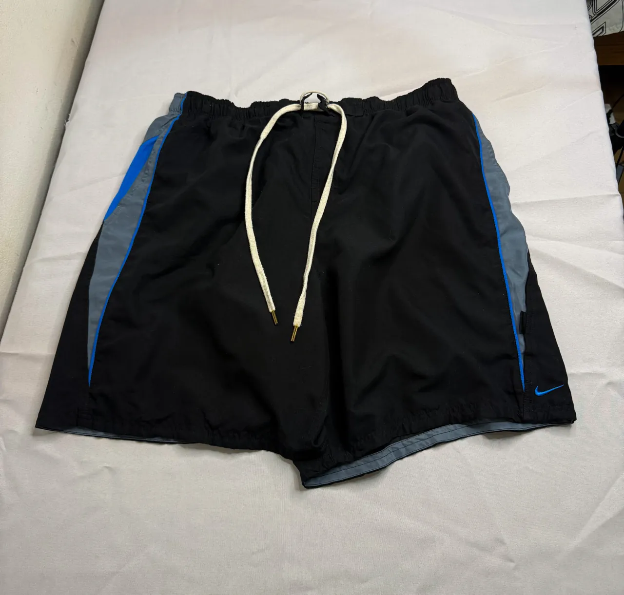 Short Malla nike · Talle XXL