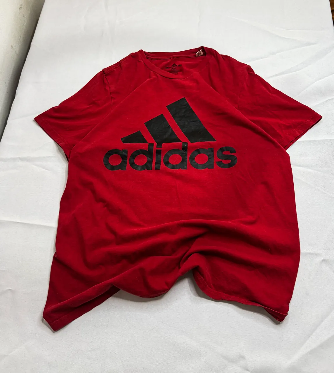 Remera adidas - imagen 1