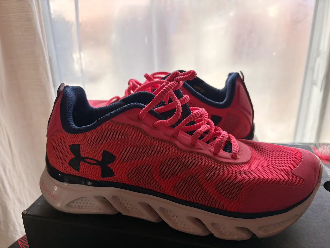Zapatillas Under Armour · Talle AR 37