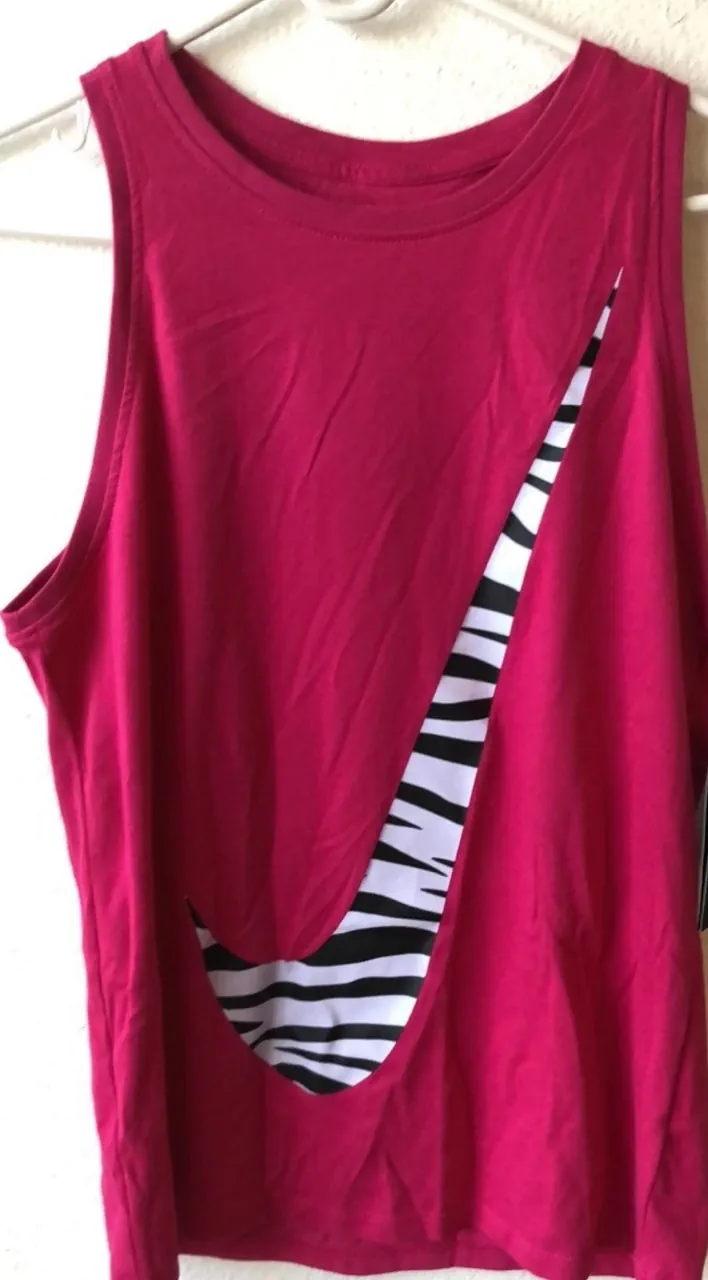 Nike · Talle L