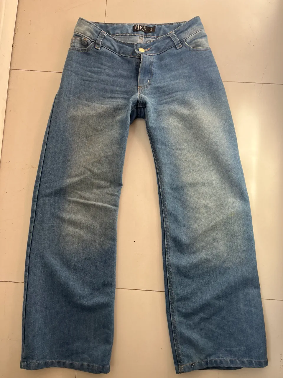 Her jeans · Talle EU 38