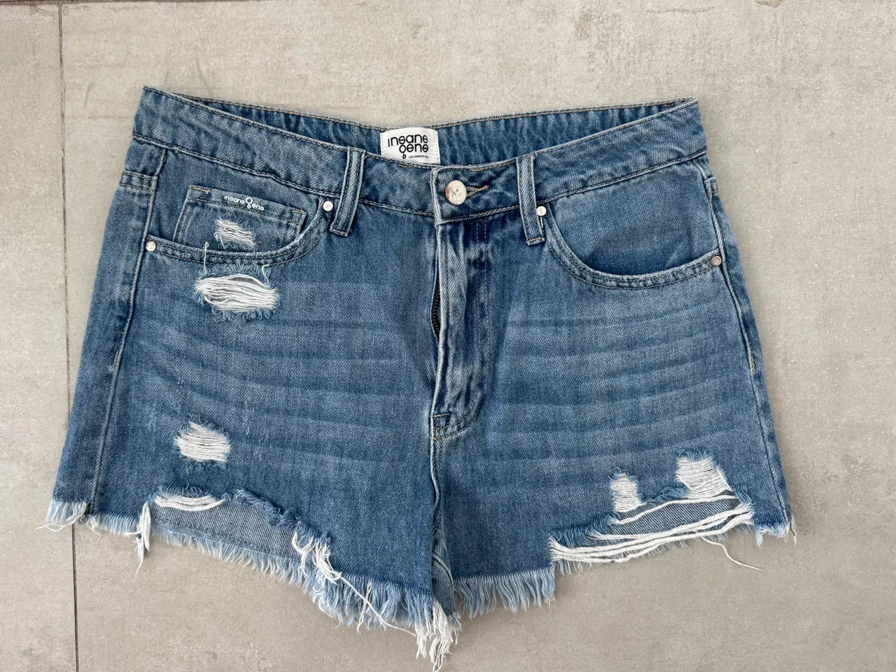 Short Insane oene - imagen 1