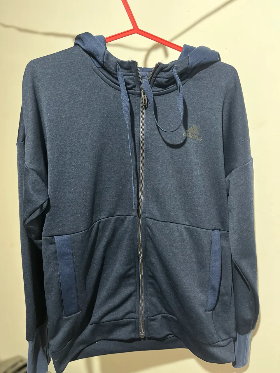 adidas · Talle S