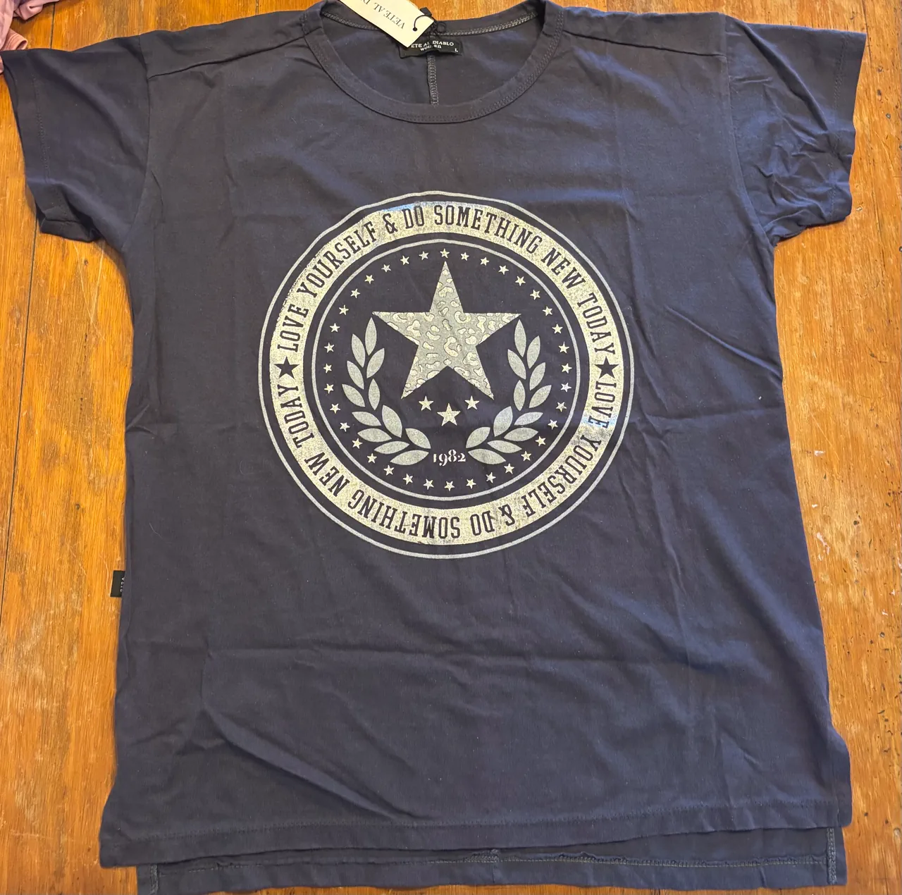 Remera Vete al diablo - imagen 1