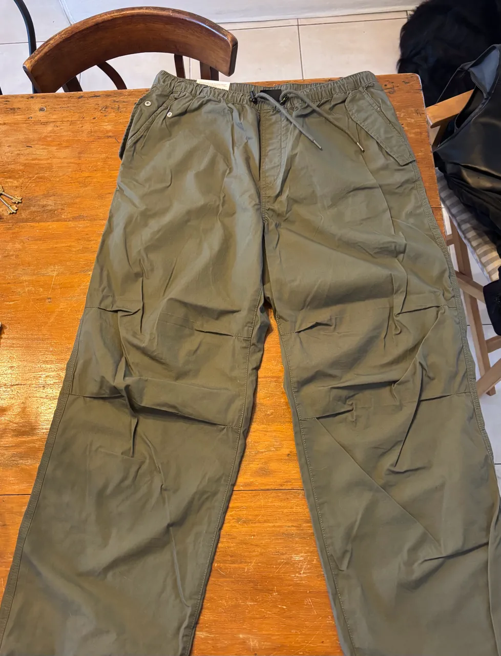 Pantalón H&M · Talle M