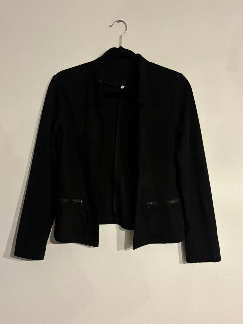 Campera A ≠ - imagen 1