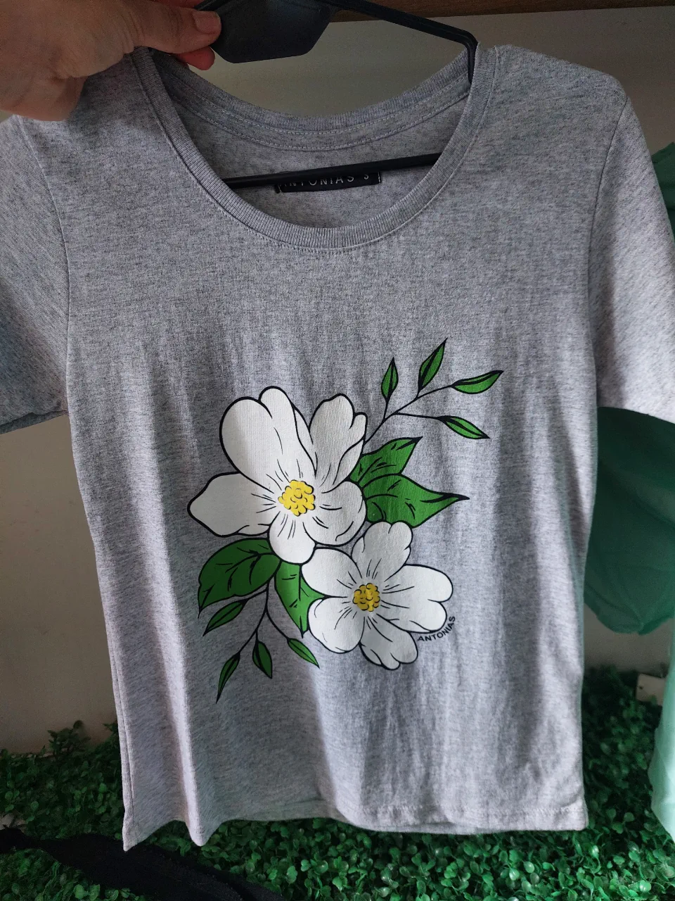 Remera Las antonias - imagen 1