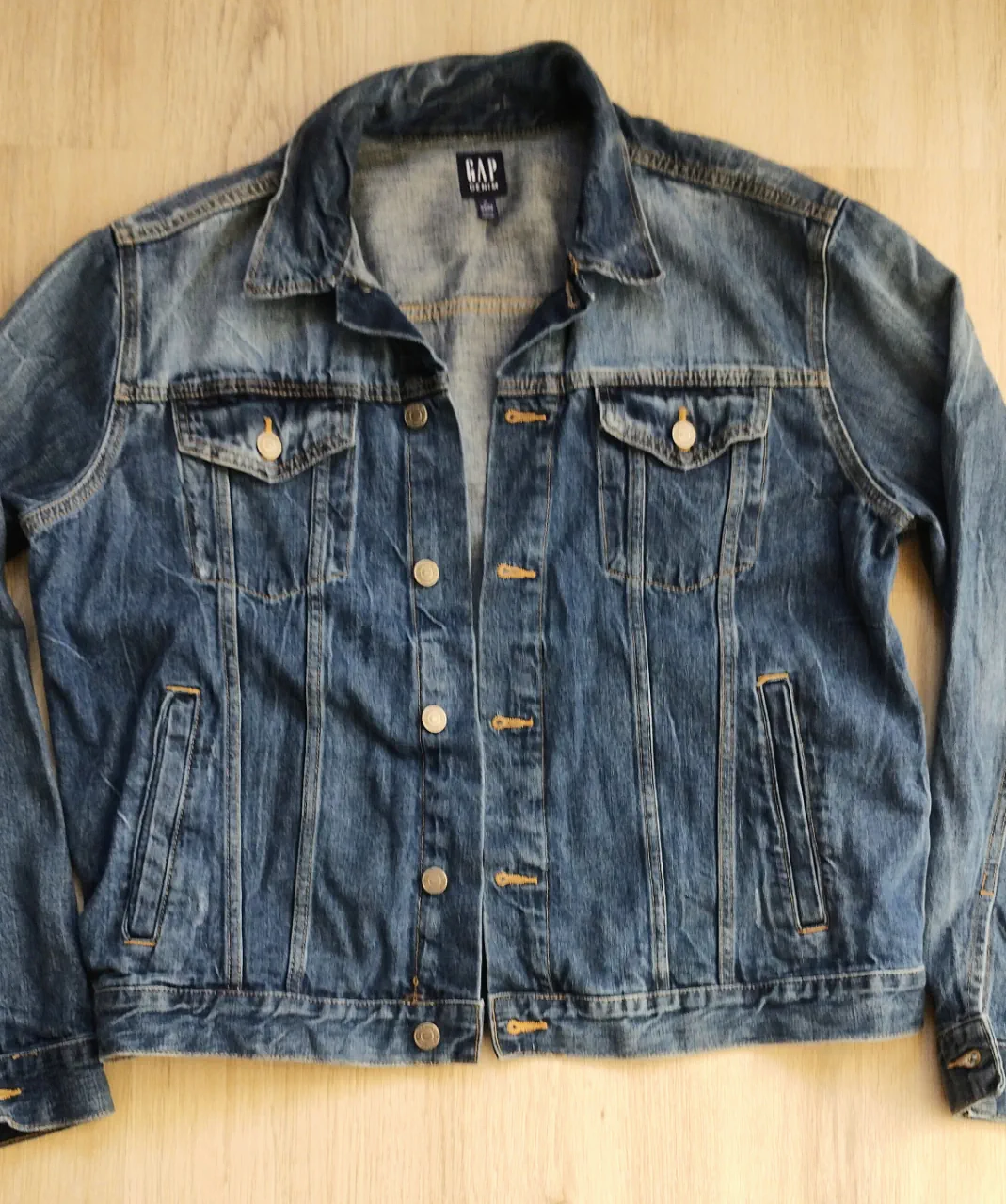 Campera GAP - imagen 1