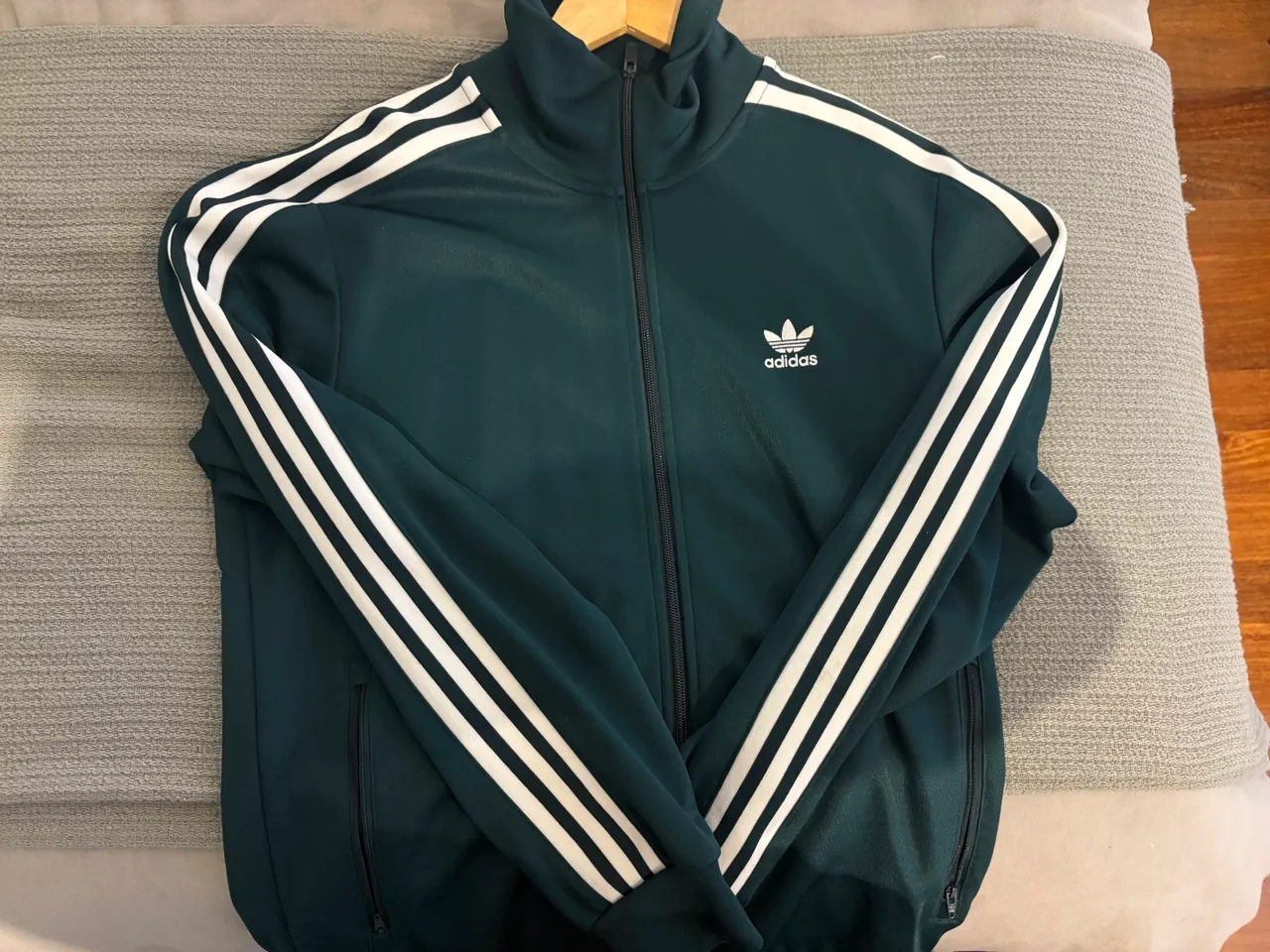 Campera adidas - imagen 1
