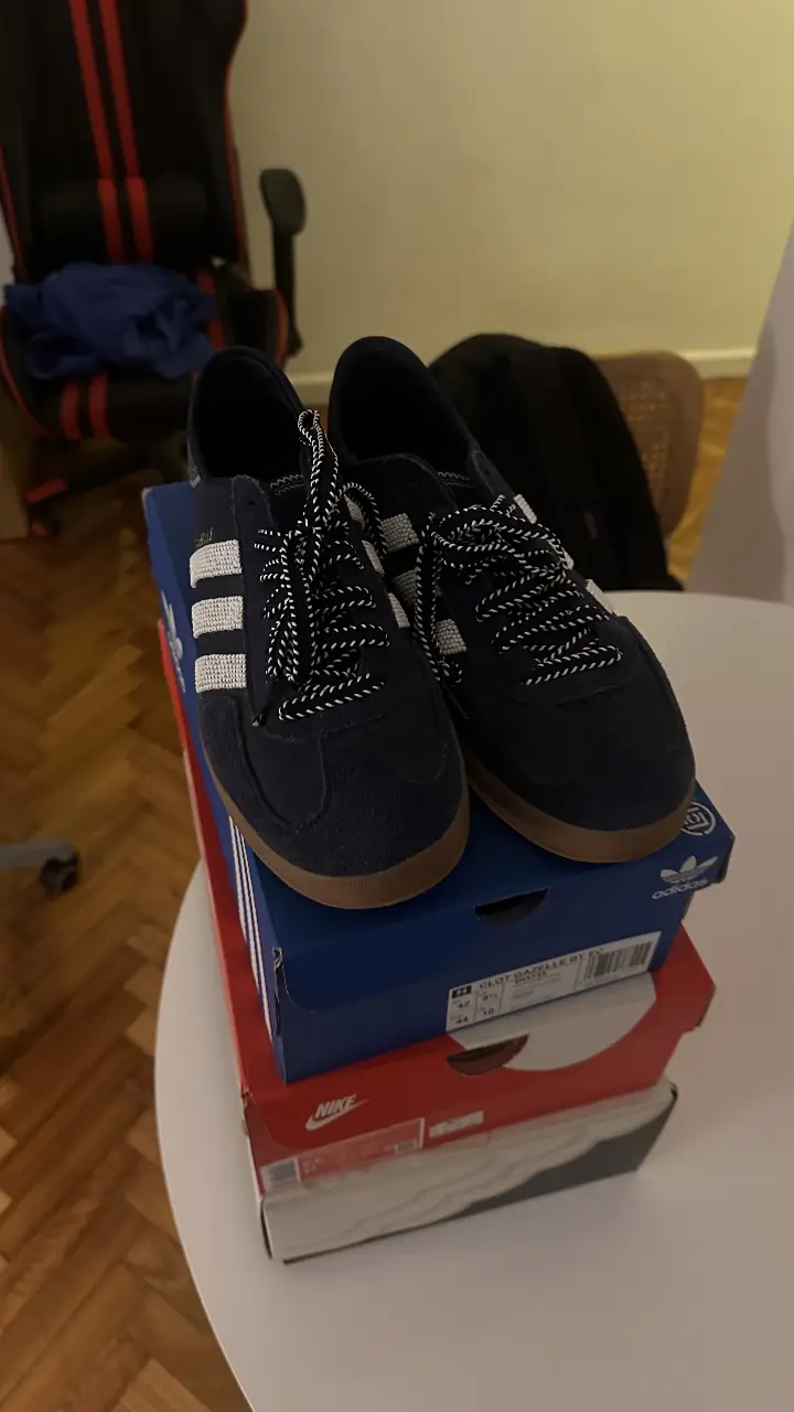 Zapatillas adidas - imagen 1