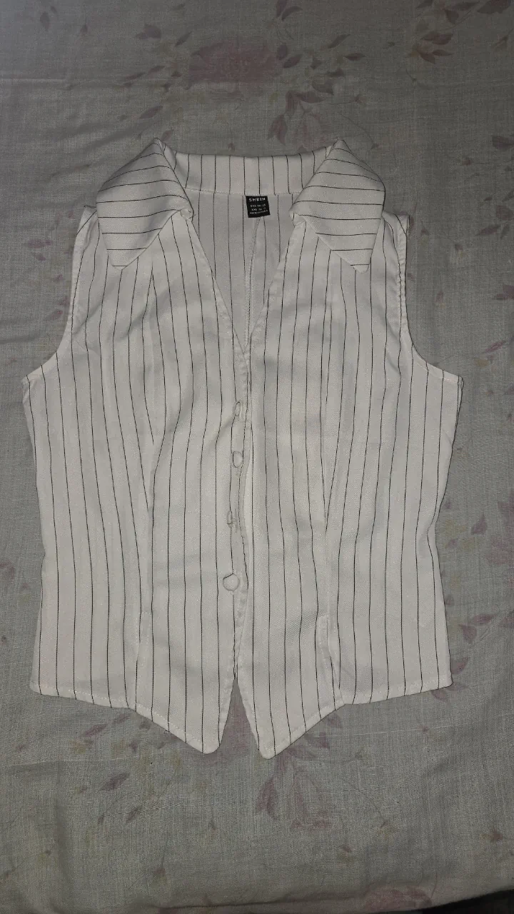 Chaleco Shein - imagen 2