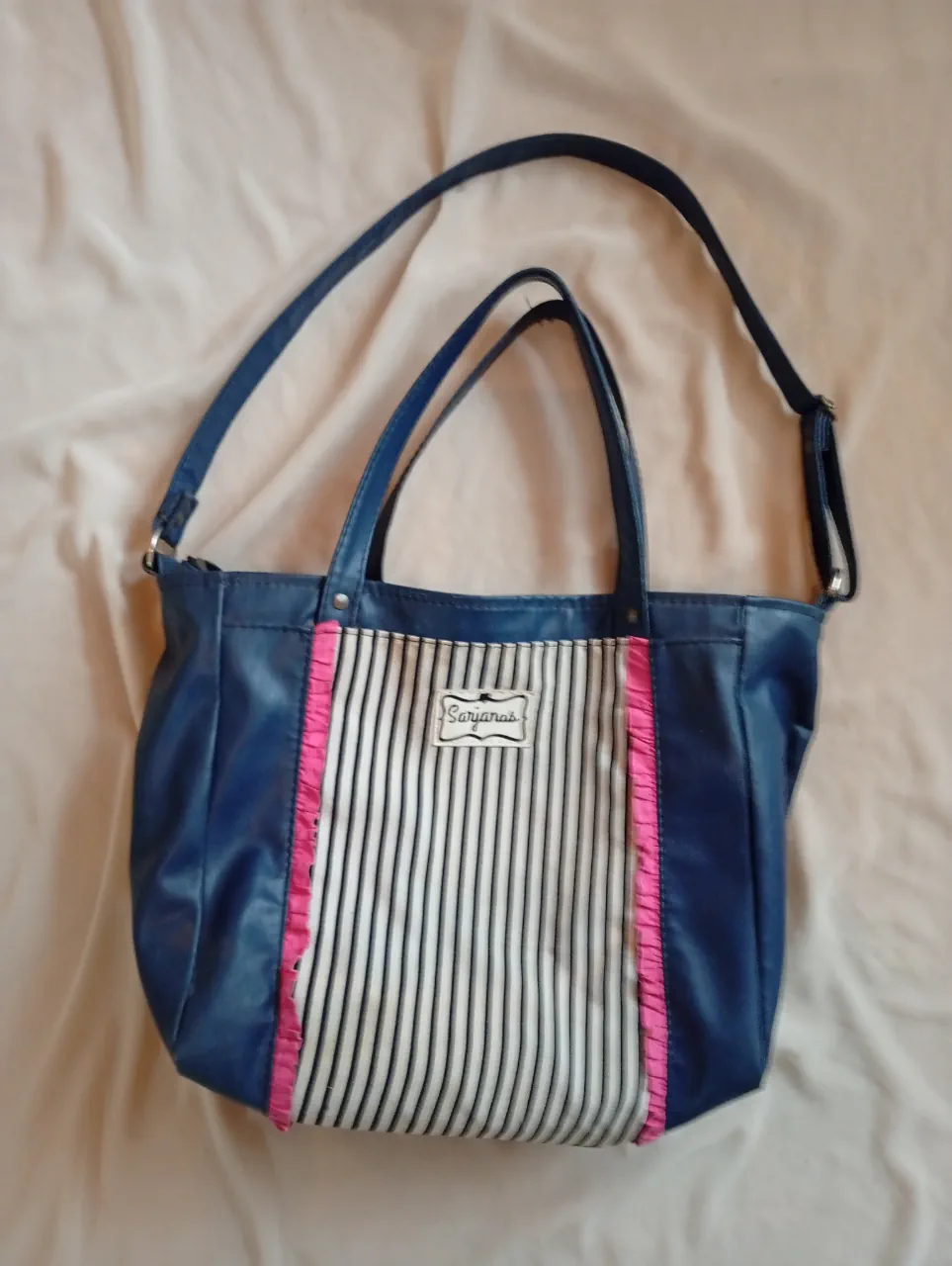 Cartera Sarjana - imagen 1