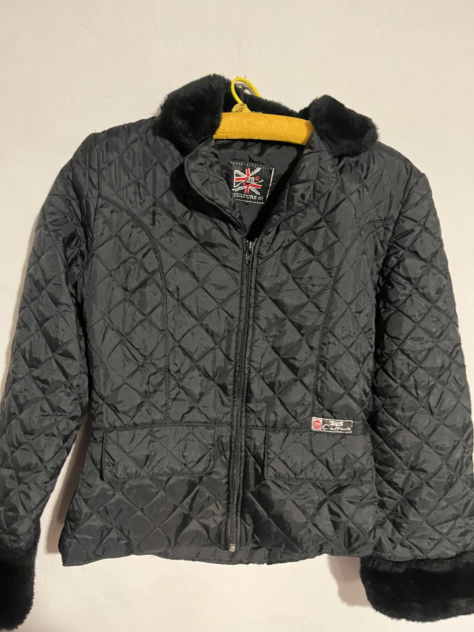 Campera Culture - imagen 1