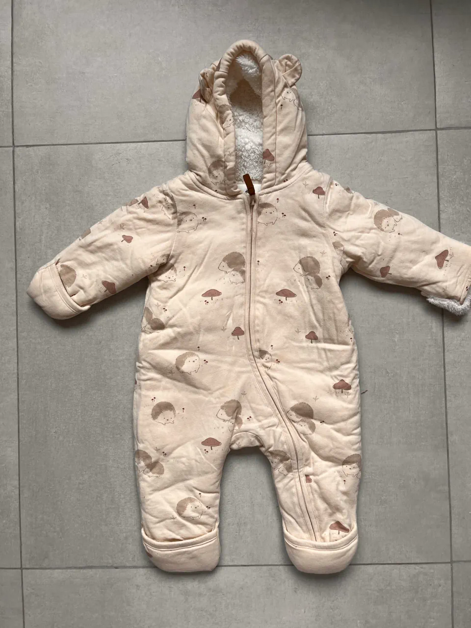 Enterito H&M · Talle 3-6 meses / 62 cm