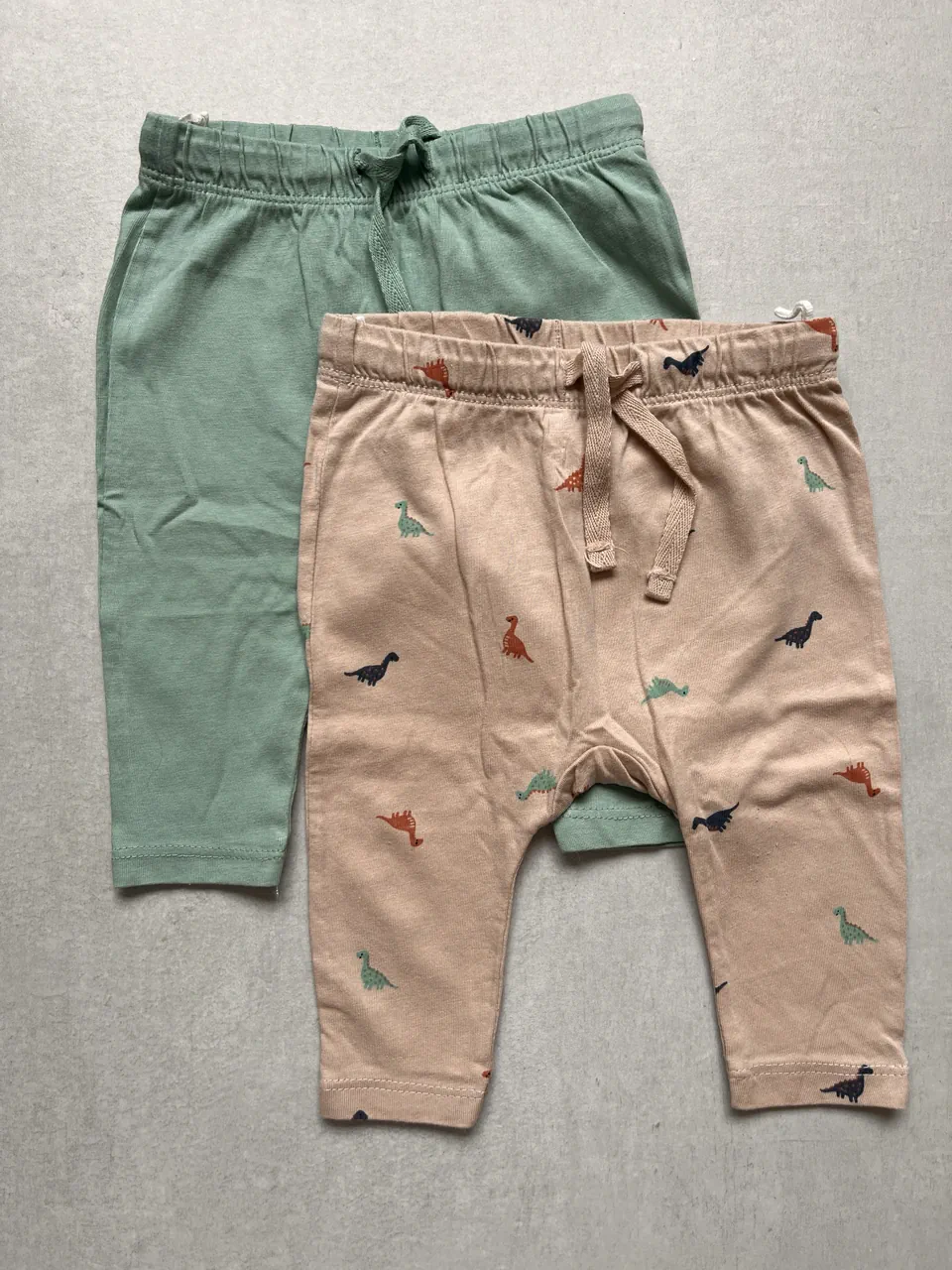 H&M · Talle 3-6 meses / 62 cm