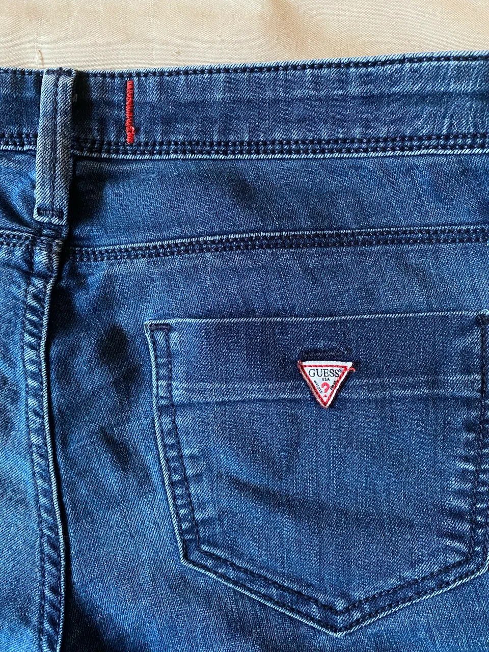GUESS · Talle EU 58