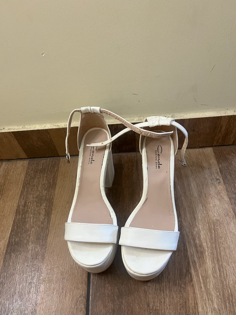 Canela · Talle AR 40