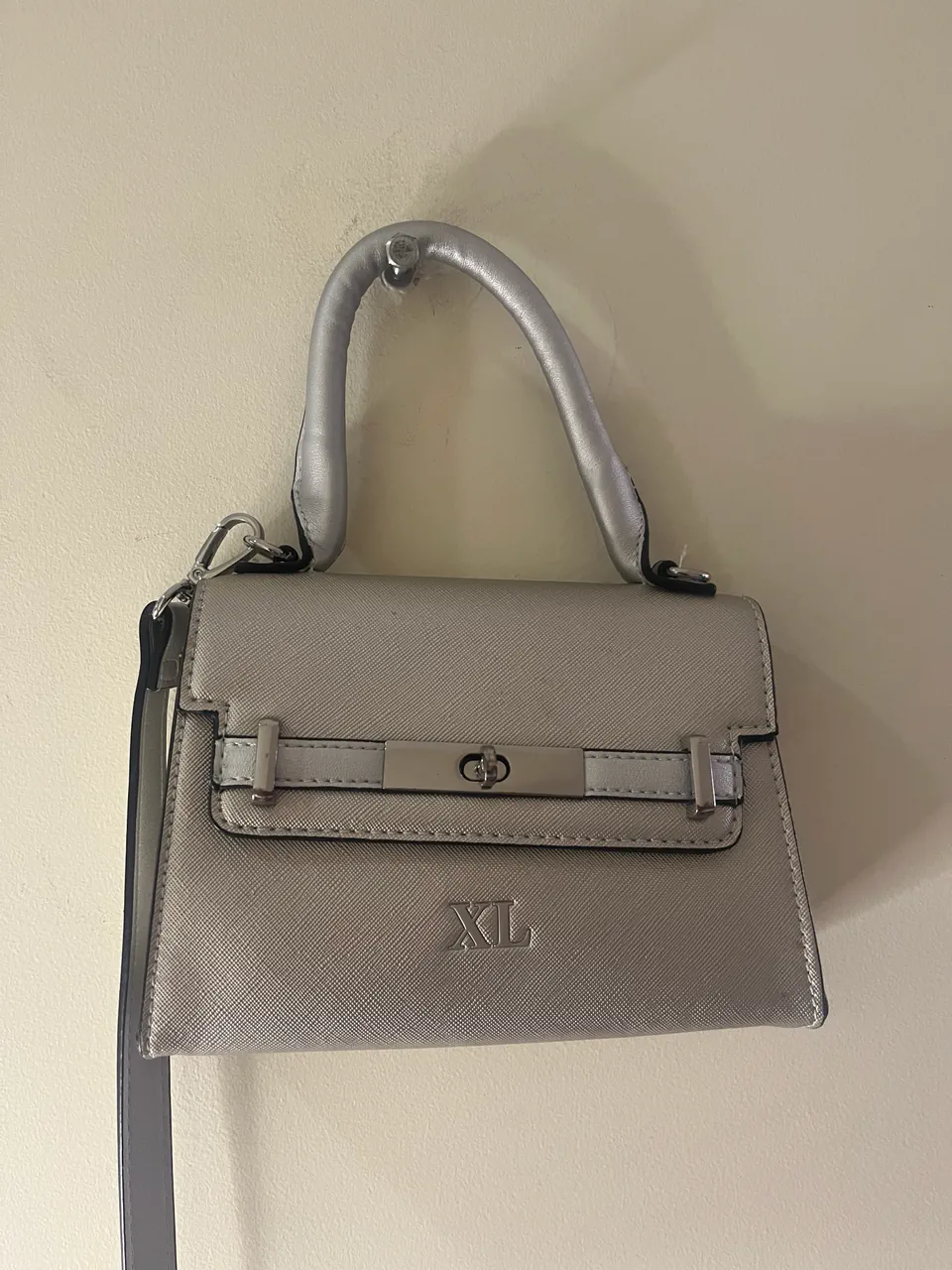 XL