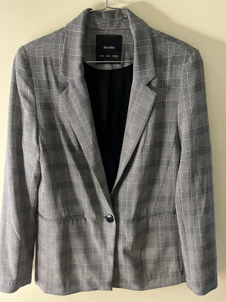Blazer Bershka · Talle S