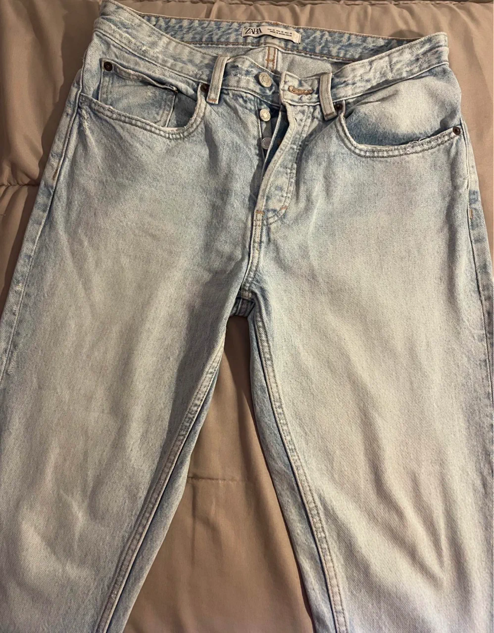 Zara · Talle EU 38