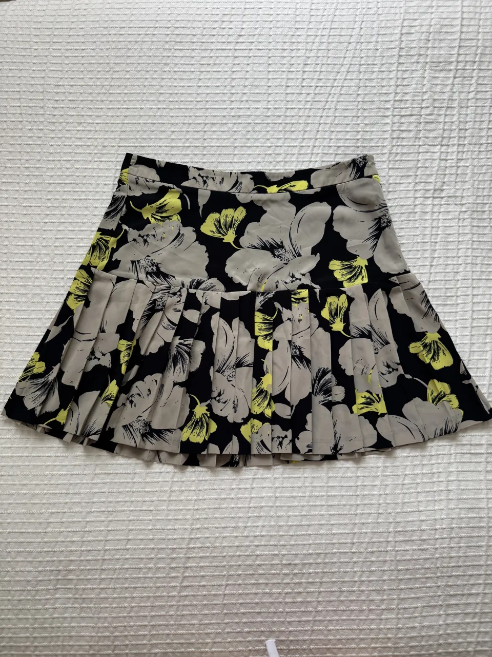 Minifalda Banana Republic - imagen 1