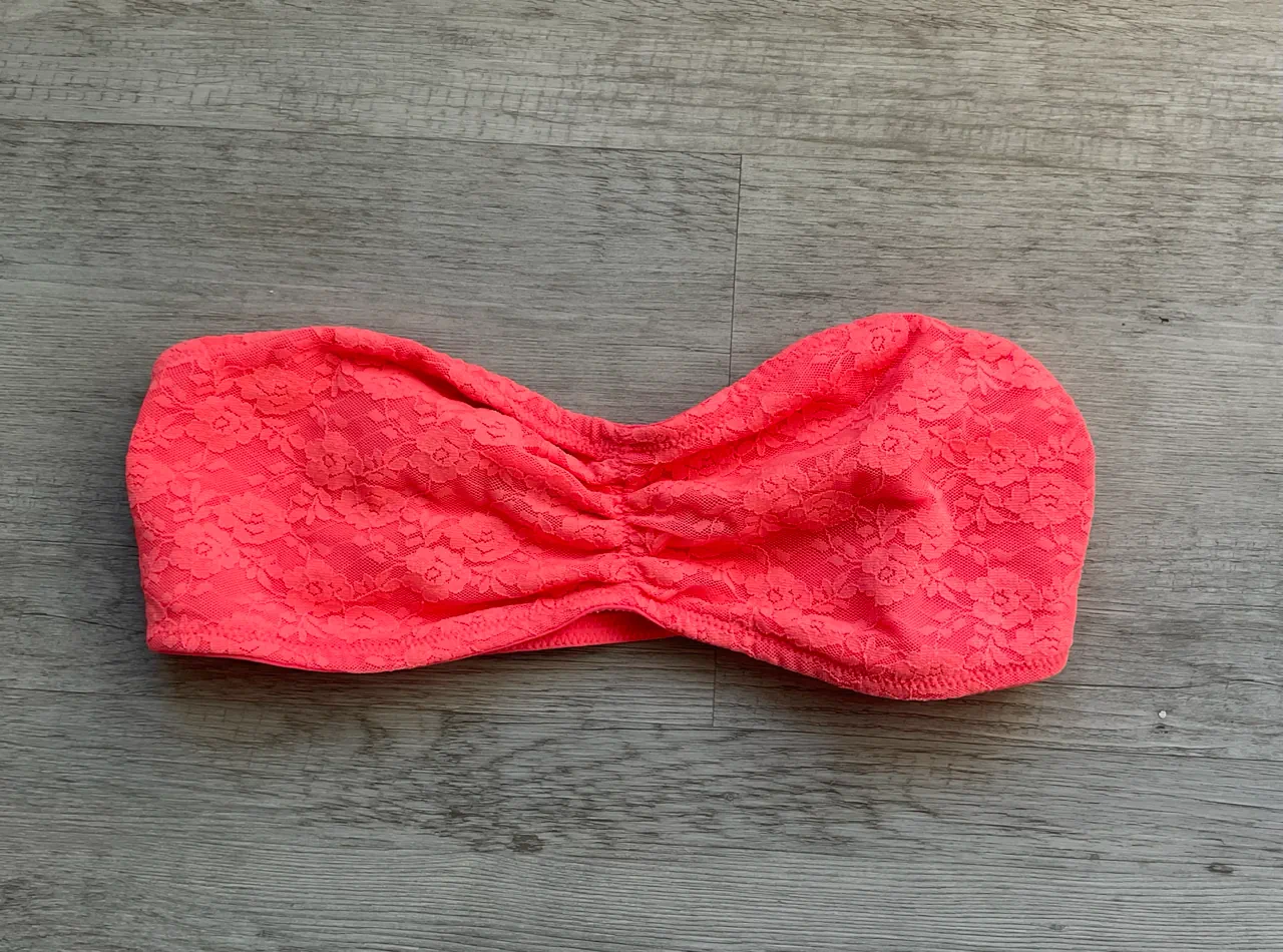 Top Pink by victoria secret · Talle S
