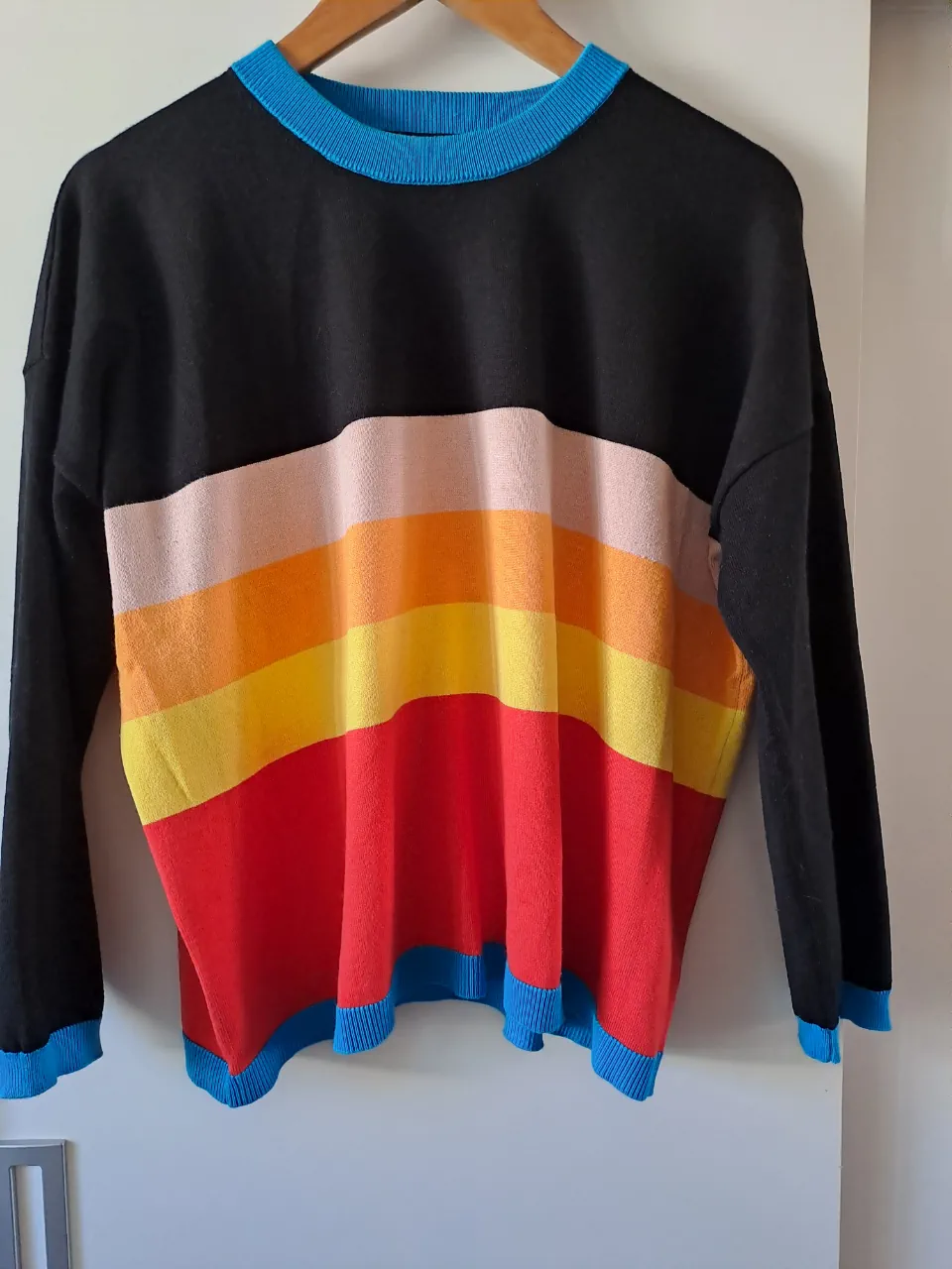 Sweater Akiabara · Talle M