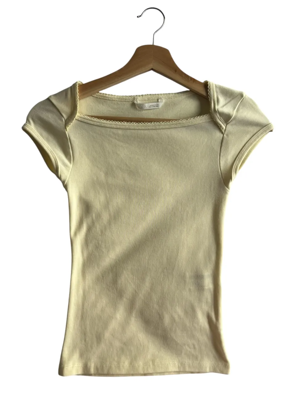 Remera Zara · Talle S